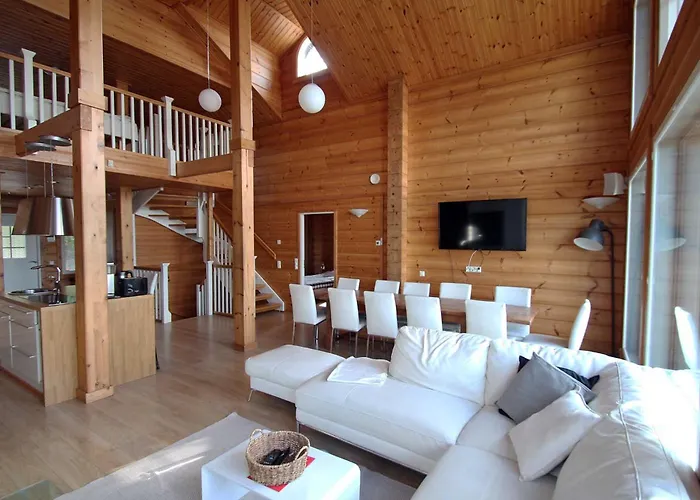 Paeijaenteen Helmi 1